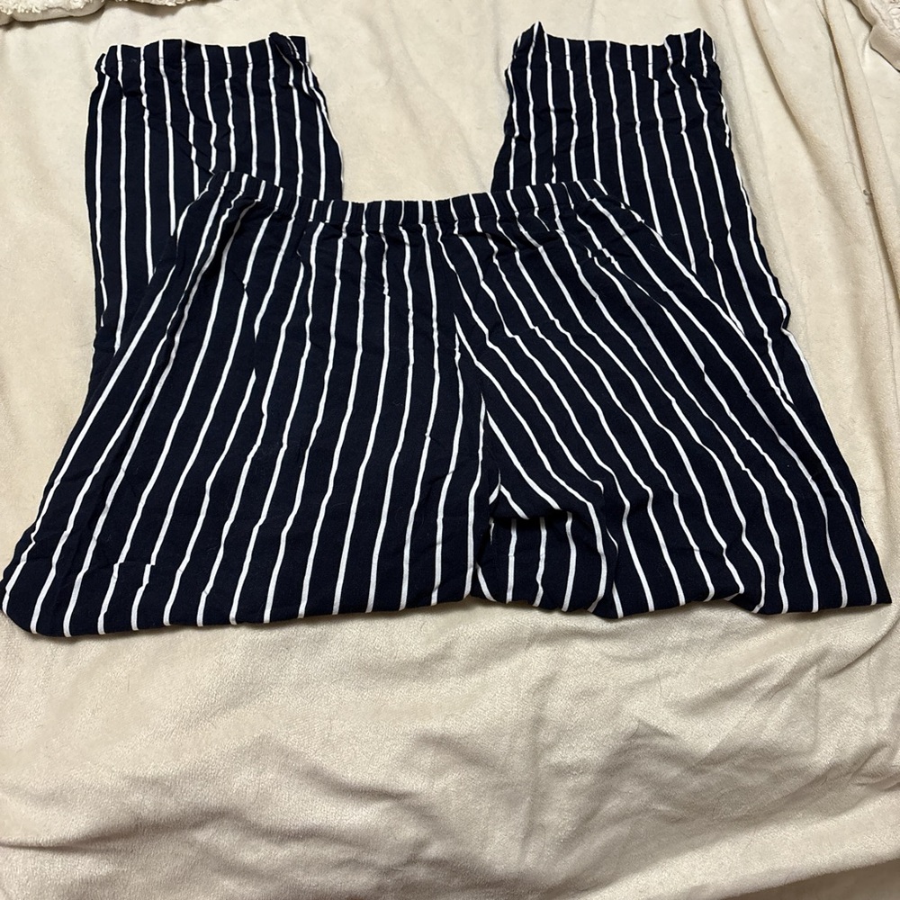 Brandy Melville pants